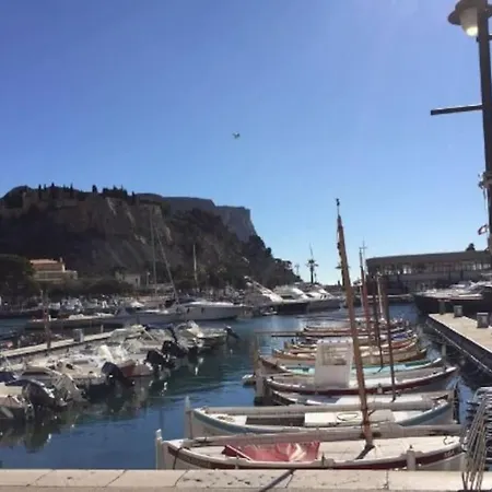 Bianca T2 - Terrasse - Parking - Calme - 1mn De La Apartment Cassis